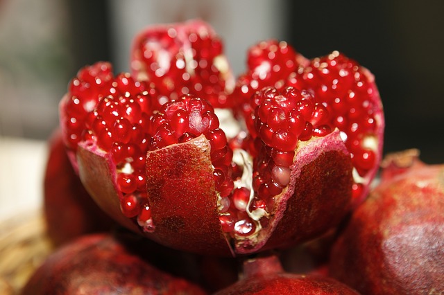 How to store pomegranate