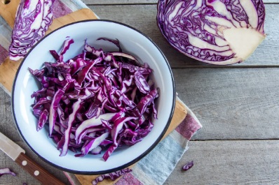 How to Stir-fry Red Cabbage