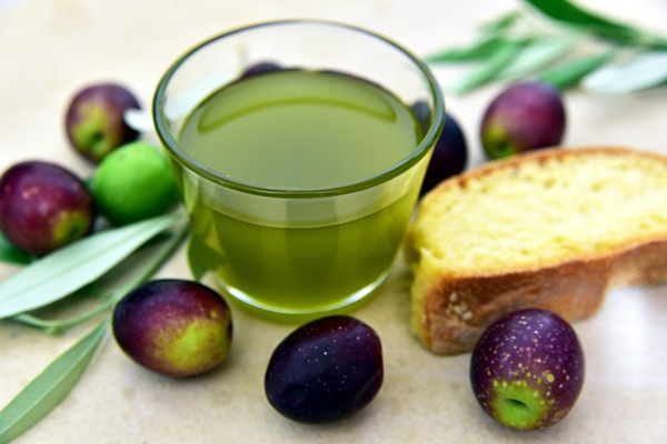 What is Cold Pressed (Stone Press) Olive Oil