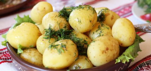 How Many Calories in Boiled Potatoes