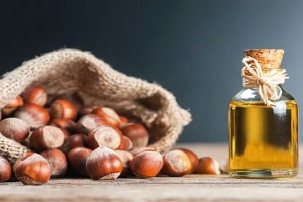 Benefits of Hazelnut Oil