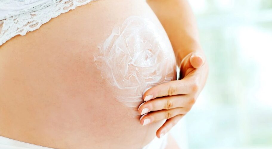 how the skin and hair of a pregnant woman changes