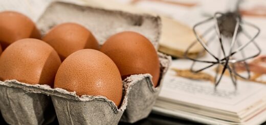 How Long Do Eggs Last in the Fridge