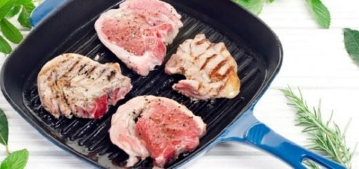 Tips on Cooking Meat in a Cast Iron Pan