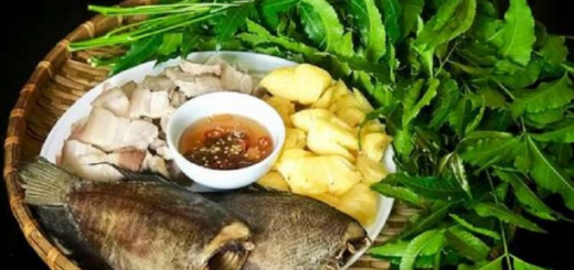 How to make simple dried fish salad with durian